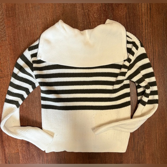 Kut from the Kloth Noley Quarter Zip Sweater - Off White/Olive - Small - Picture 8 of 8